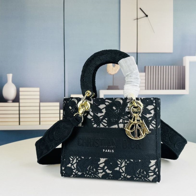 D*or top handle bags